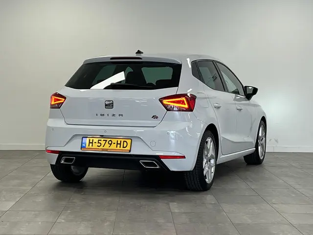 SEAT Ibiza 1.0 TSI FR Business Intense 2020 Benzine 2