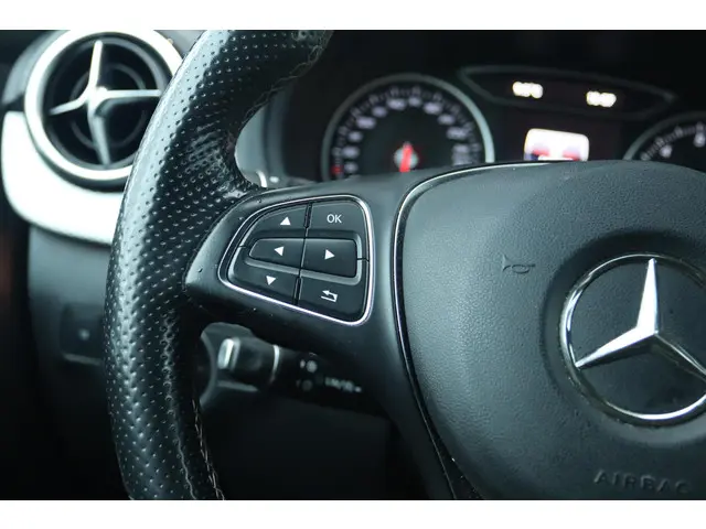 Mercedes-Benz B-Klasse 180 AMBITION 2016 Benzine 17