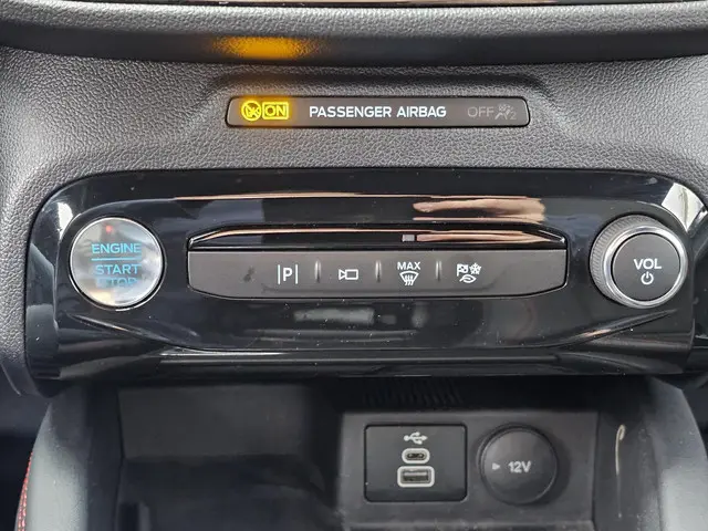 Ford Kuga 2.5 FHEV ST-Line X 2024 Hybride Benzine 29