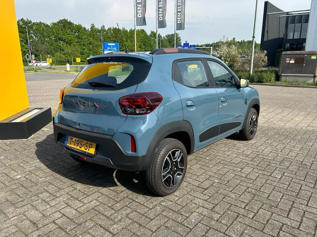Dacia Spring Extreme 27 kWh 2023 Elektrisch 8