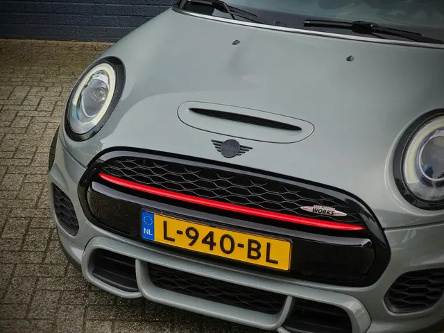 MINI Cooper Mini 2.0 John Works Chili 2019 Benzine 6