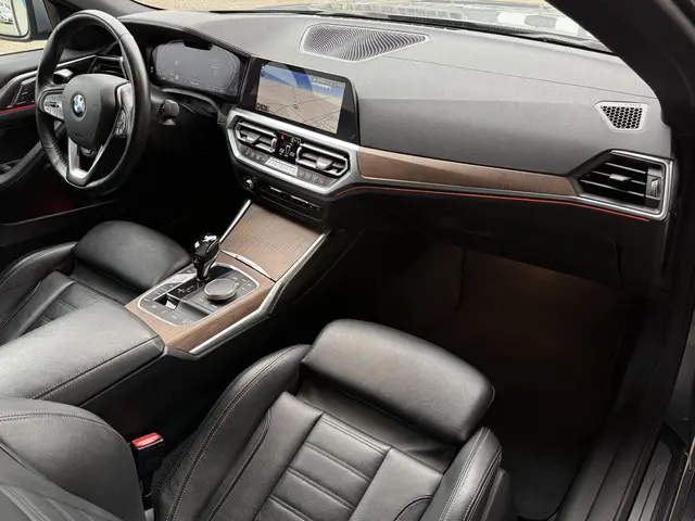 BMW 4 Serie Cabrio 420i High Executive 2021 Benzine 6