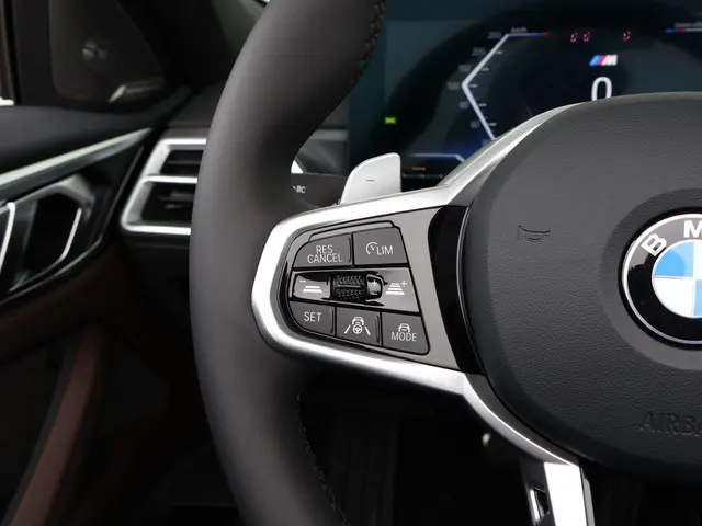 BMW 4 Serie 420i Cabrio 2025 Benzine 19