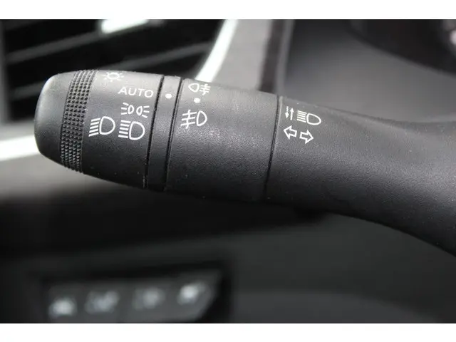 Renault Kangoo 1.3 TCe Techno 2023 Benzine 37