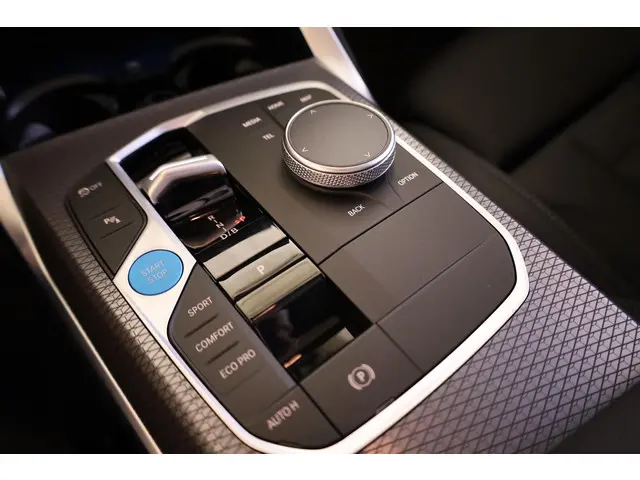 BMW i4 eDrive40 2025 Elektrisch 20