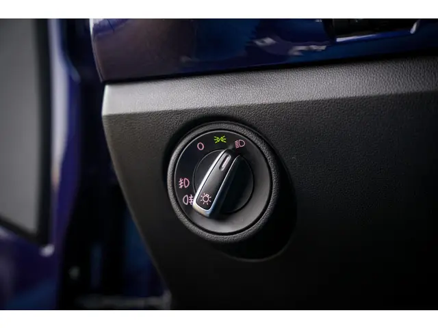 Volkswagen up! 1.0 high up! 2015 Benzine 21