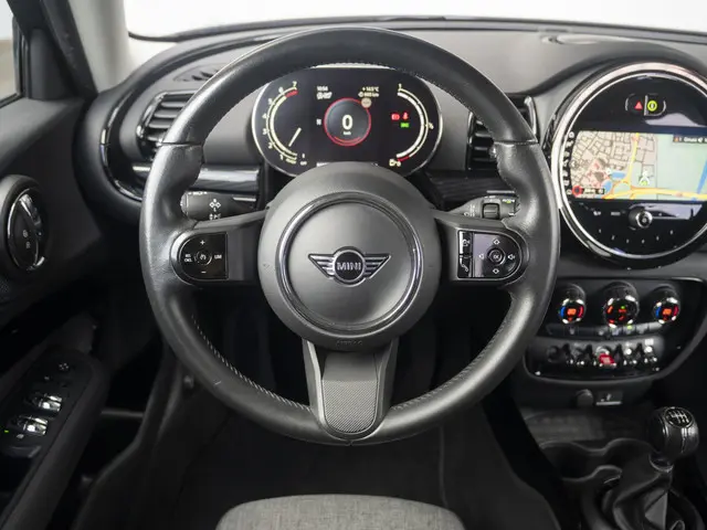 MINI Clubman One Classic 2021 Benzine 7