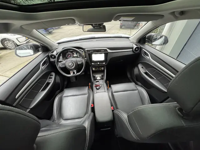 MG ZS EV MG Luxury 45 kWh 140pk 2020 Elektrisch 45