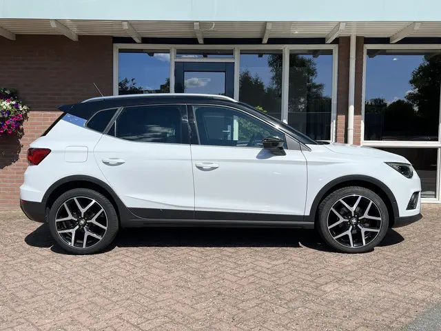 SEAT Arona TSI 115 pk FR Limited Edition 2020 Benzine 3