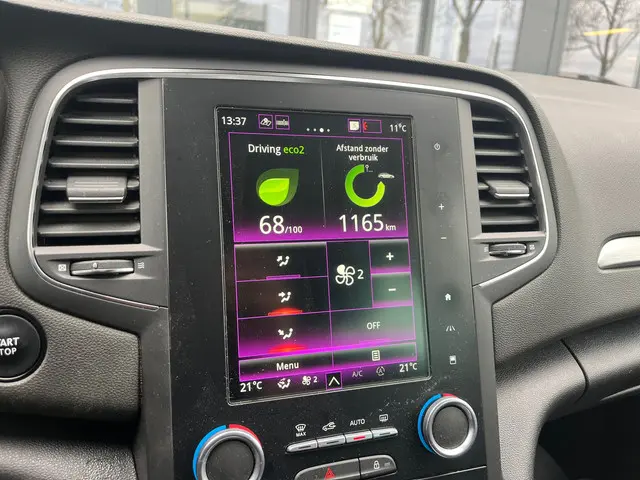 Renault Mégane Estate 1.3 TCe Bose / Automaat 2020 Benzine 26