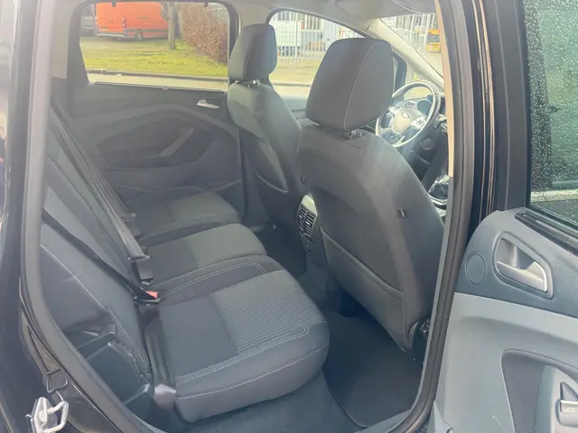 Ford C-MAX 1.0 Trekhaak,Pdc, Navigatie 2014 Benzine 18