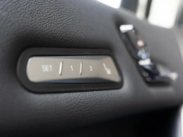 BMW iX xDrive45 2025 Elektrisch 29