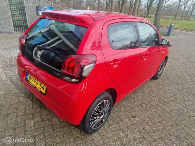 Peugeot 108 1.0 VTi Active Automaat ! 2014 Benzine 9