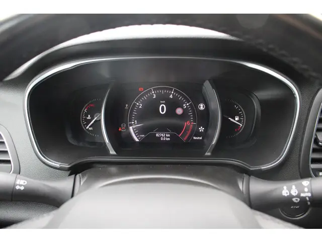 Renault Mégane Estate 1.3 TCe Bose 2020 Benzine 19