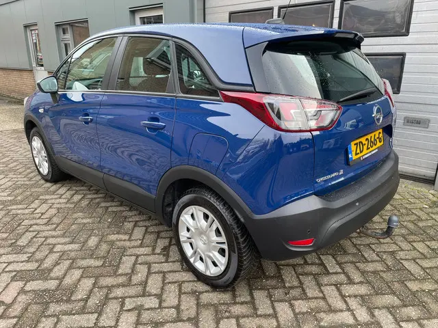 Opel Crossland X 3