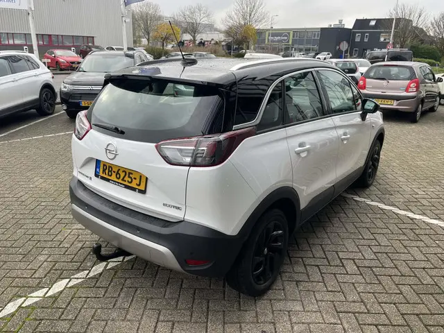 Opel Crossland X 1.2 Turbo Innovation 2017 Benzine 2