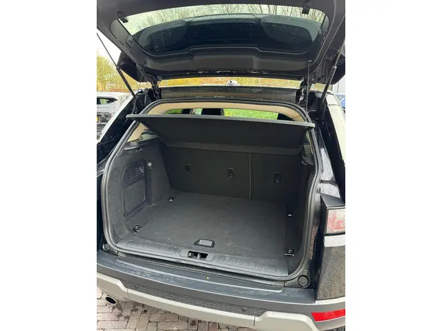 Land Rover Range Rover Evoque 2.0 Si 4WD 2012 Benzine 7