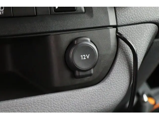 Peugeot Expert 226S 1.6 BlueHDI 95 Premium 2017 Diesel 38