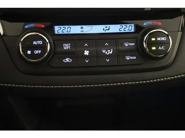 Toyota RAV4 2.5 Hybrid Style 2016 Hybride Benzine 7