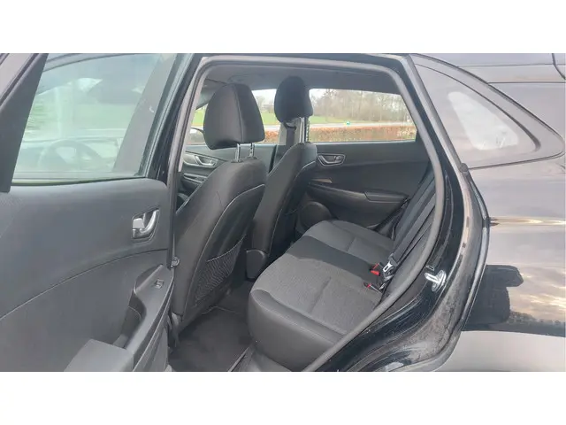 Hyundai Kona EV Comfort 64 kWh 2020 Elektrisch 12