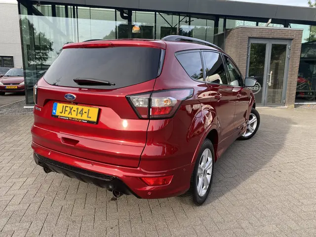 Ford Kuga 1.5 EcoBoost ST Line 2019 Benzine 3