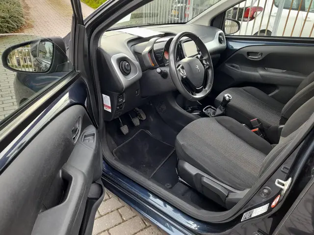 Peugeot 108 1.0 e-VTi Première Top 2015 Benzine 5