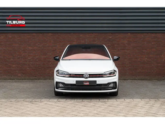 Volkswagen Polo 2.0 TSI GTI | ACC | NAVI | LED 2020 Benzine 2