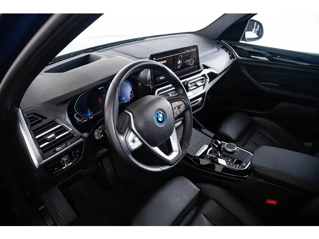 BMW X3 xDrive30e High Executive 2021 Hybride Benzine 43