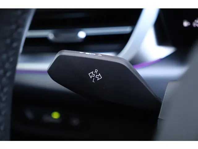 BMW X1 xDrive30e 2023 Hybride Benzine 30