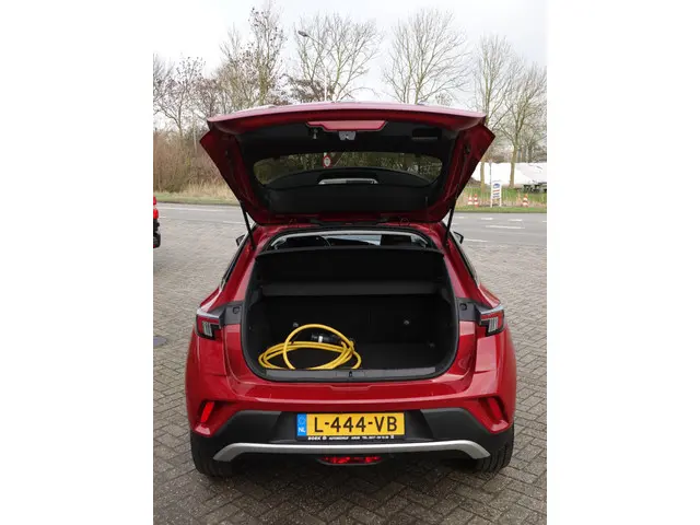 Opel Mokka-e Business Elegance 50-kWh 2021 Elektrisch 8