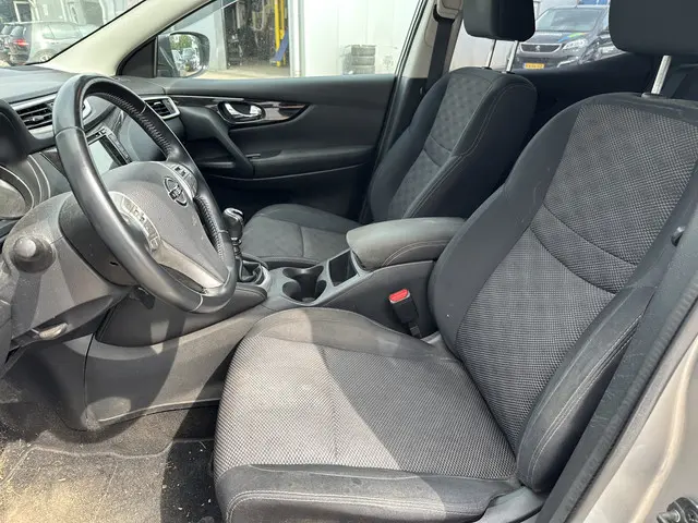 Nissan QASHQAI 1.5 dCi Acenta 2014 Diesel 7