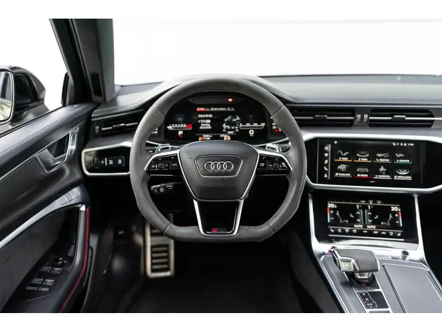 Audi RS6 A6 Avant TFSI quattro 2020 Benzine 18