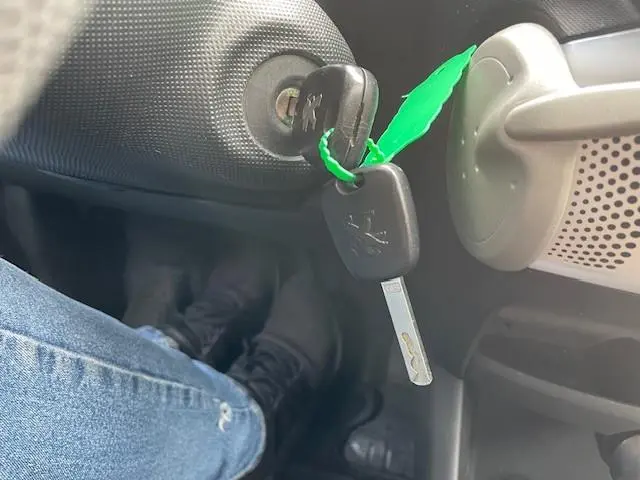 Peugeot 107 1.0 Active 2013 Benzine 16