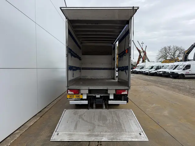 Mercedes-Benz Sprinter 515 1.9 CDI 2022 Diesel 11