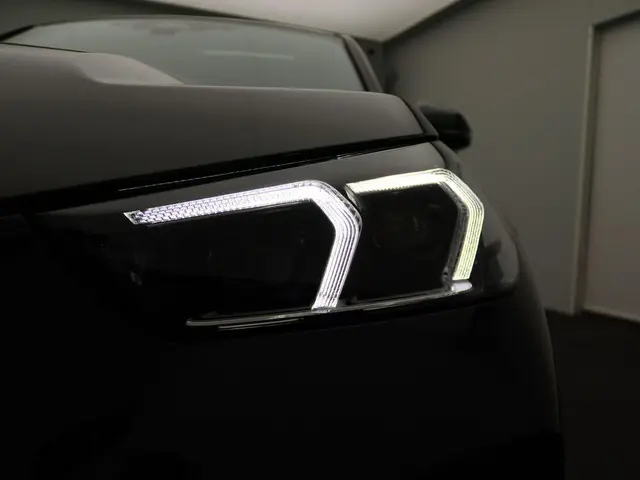 BMW iX1 xDrive30 2024 Elektrisch 6