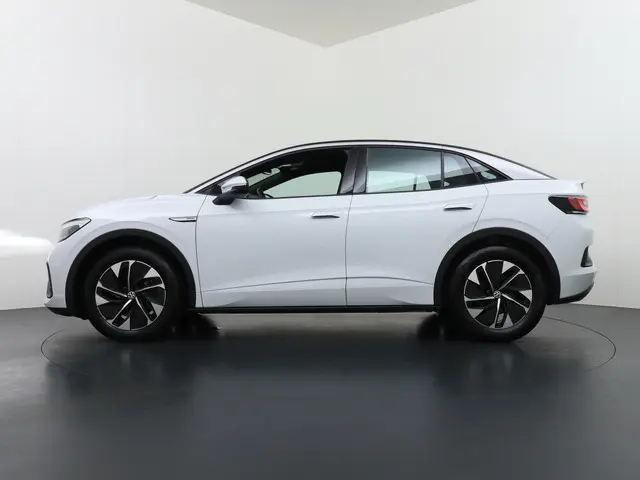Volkswagen ID.5 Pro Business 77 kWh 2023 Elektrisch 4