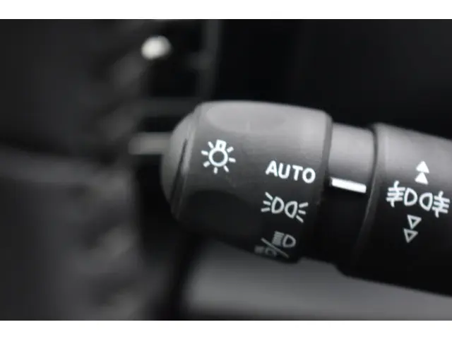 Citroën C4 Puretech 130 EAT8 Plus 2024 Benzine 14
