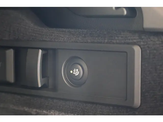 BMW 3 Serie Touring 330e 2025 Hybride Benzine 27