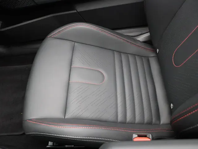 MINI Cooper Cabrio John Works 2025 Benzine 28