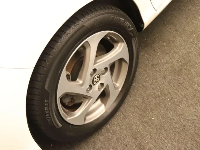 Toyota Yaris 1.5 Hybrid Aspiration 2015 Hybride Benzine 19