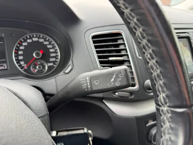 Volkswagen Sharan 1.4 TSI Exclusive Series 2017 Benzine 13