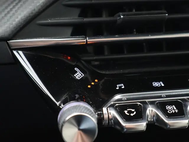 Peugeot e-2008 EV GT PACK 50 kWh 2021 Elektrisch 37