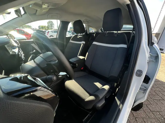 Citroën C4 1.2 130PK Puretech Feel | Automaat | 2021 Benzine 10