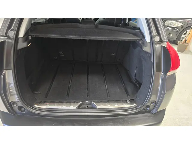 Peugeot 2008 1.2 PureTech Allure 2015 Benzine 10