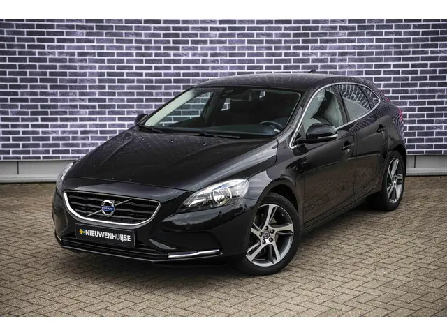 Volvo V40 1.6 T2 Momentum 2014 Benzine 15