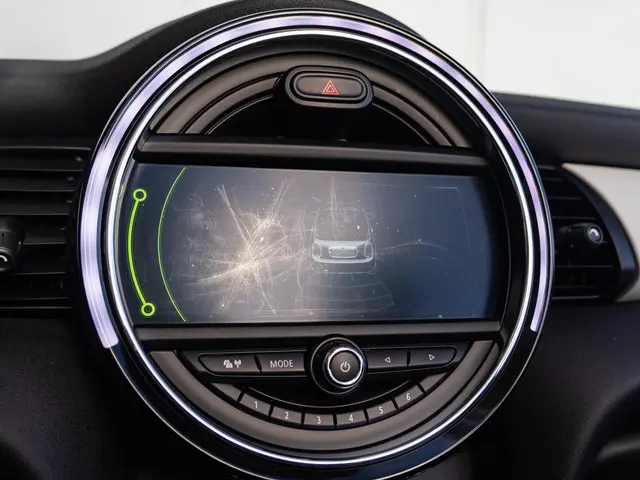 MINI Cooper Cabrio Aut. 2017 Benzine 33