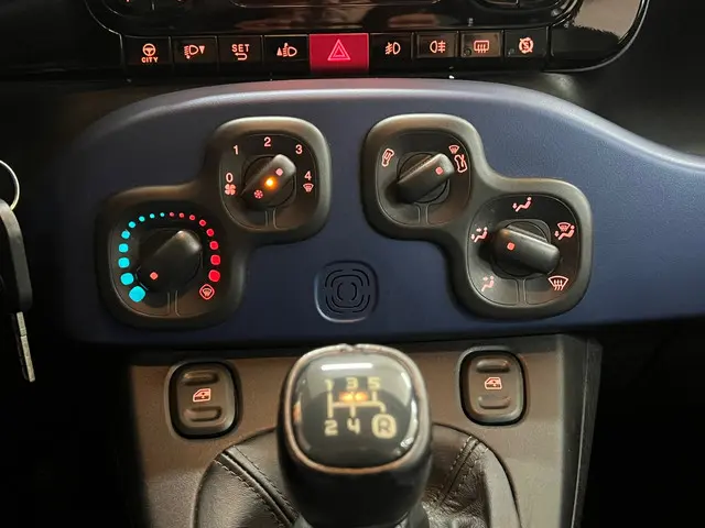 Fiat Panda 0.9 TwinAir Lounge 2013 Benzine 19