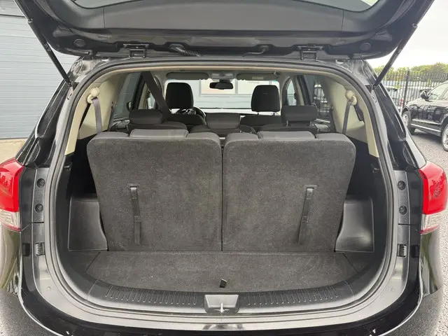 Kia Carens 1.6 GDi Business Pack 2014 Benzine 21