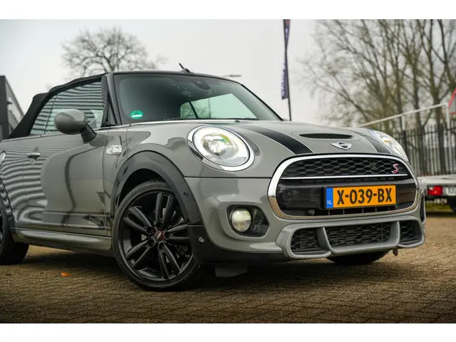 MINI Cooper S Cabrio 2.0 Chili 2018 Benzine 37