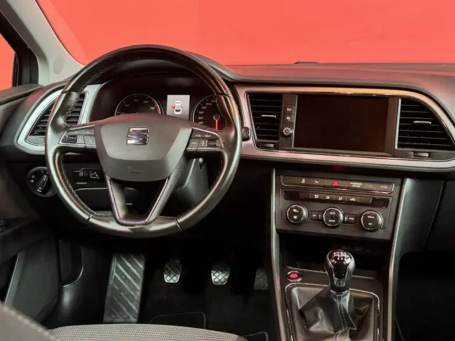 SEAT Leon 1.0 EcoTSI Style Business Intense 2018 Benzine 4